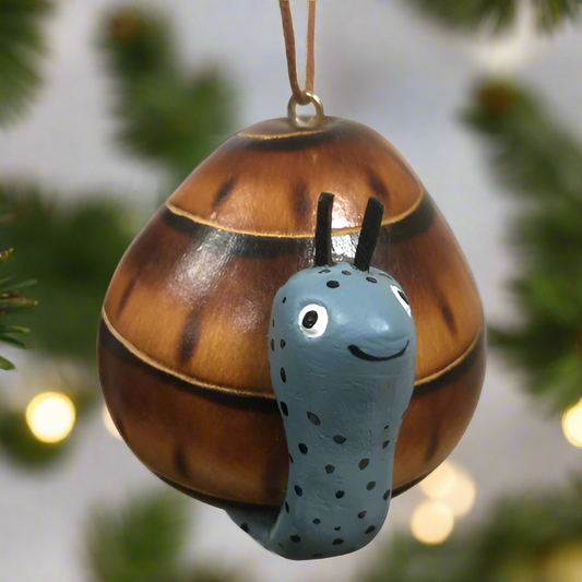 Adorno de caracol de cerámica y calabaza hecho a mano