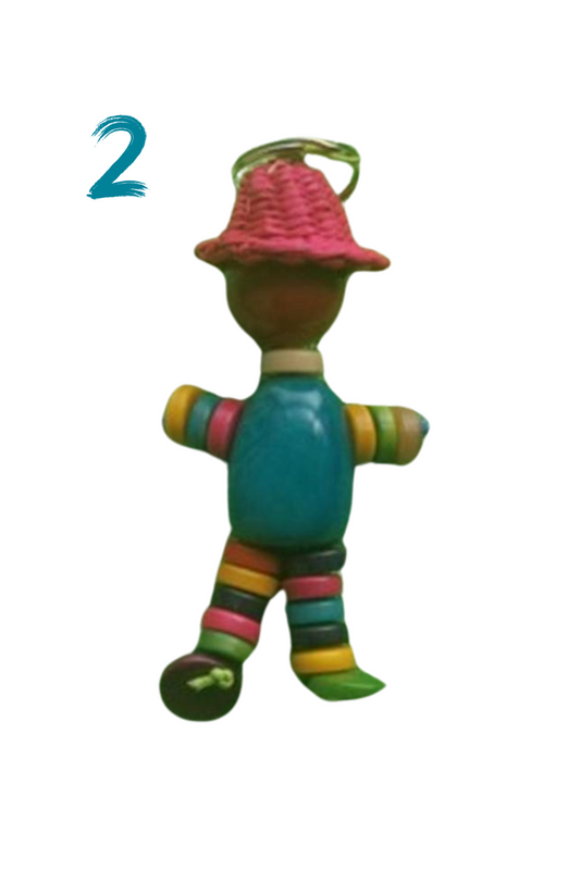 Llavero de nuez de Tagua hecho a mano - Muñeca