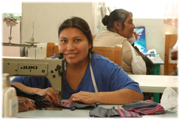 Adorno de perro tejido a mano- Guatemala