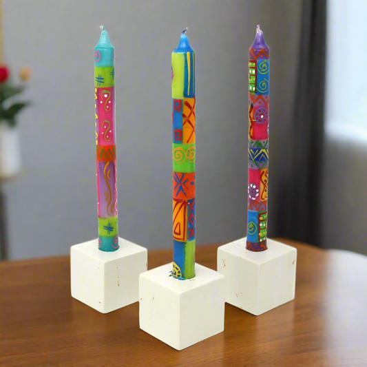 Velas cónicas altas pintadas a mano - Tres en caja - Shahida Design