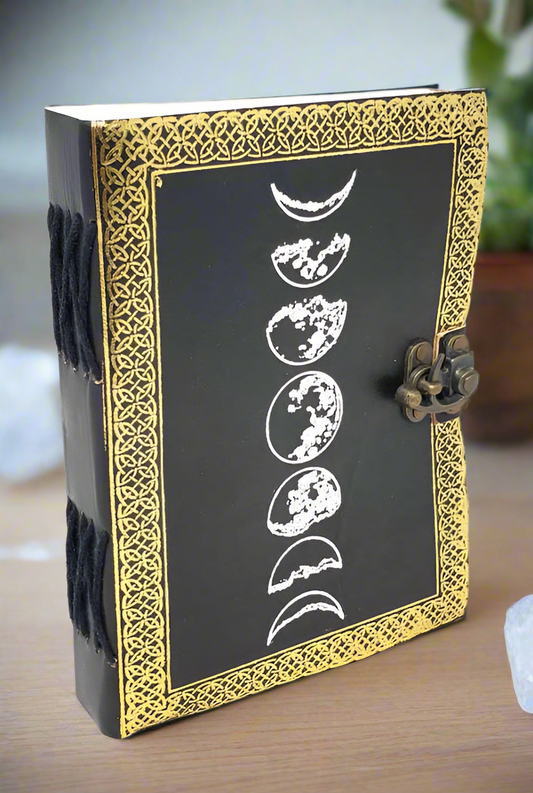 5" x 7" Fase lunar Plata/Negro Cuero repujado con pestillo