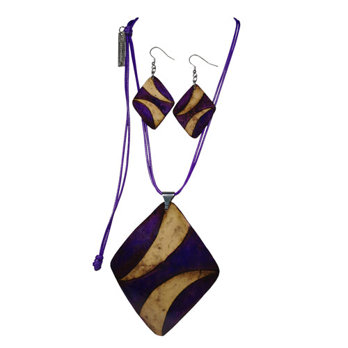 <center>Purple Diamond Necklace and Earring Sets with Horn Design</br>Handmade in Colombia</br>Adjustable cord necklace drop length 16-1/4'', pendant 3-1/2'' long x 3'' wide, earrings 1-1/2'' long x 1-1/4'' wide,  2-5/8'' drop</center>