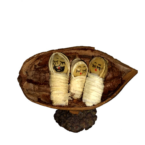 <center> Pod Nativity Small Handmade by Camari Artisans in Ecuador </center>
