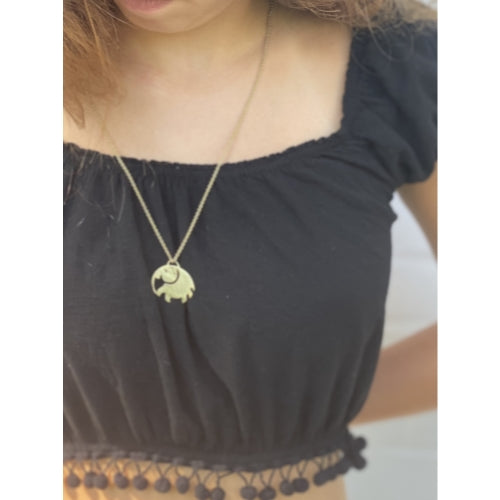 Collar de latón con colgante de elefante