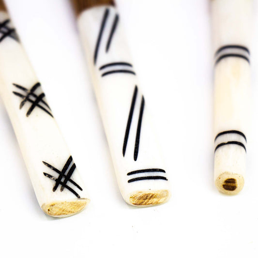 Esparcidor simple de madera de olivo Batik - Juego de 3