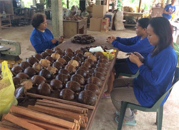 Unique Mouse Bank Made from Recycled Coconut Shell and Puka Shell-Fair Trade