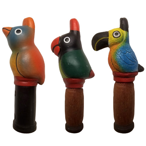 Flauta pequeña hecha a mano de madera y arcilla para pájaros- Comercio Justo-Perú