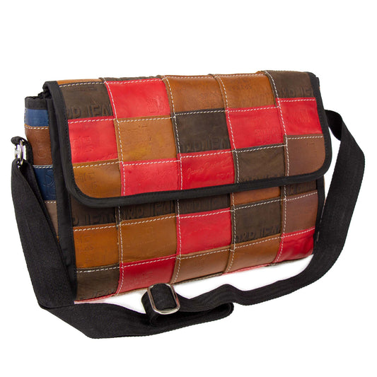 Bolso de mayordomo con etiqueta recuperada de cuero genuino - Creaciones de comercio justo-Beaurer