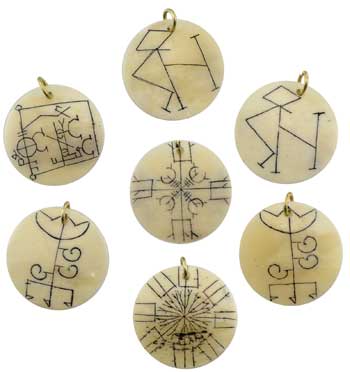 Encantos de hueso tibetano- Varios diseños- (conjunto de 23)