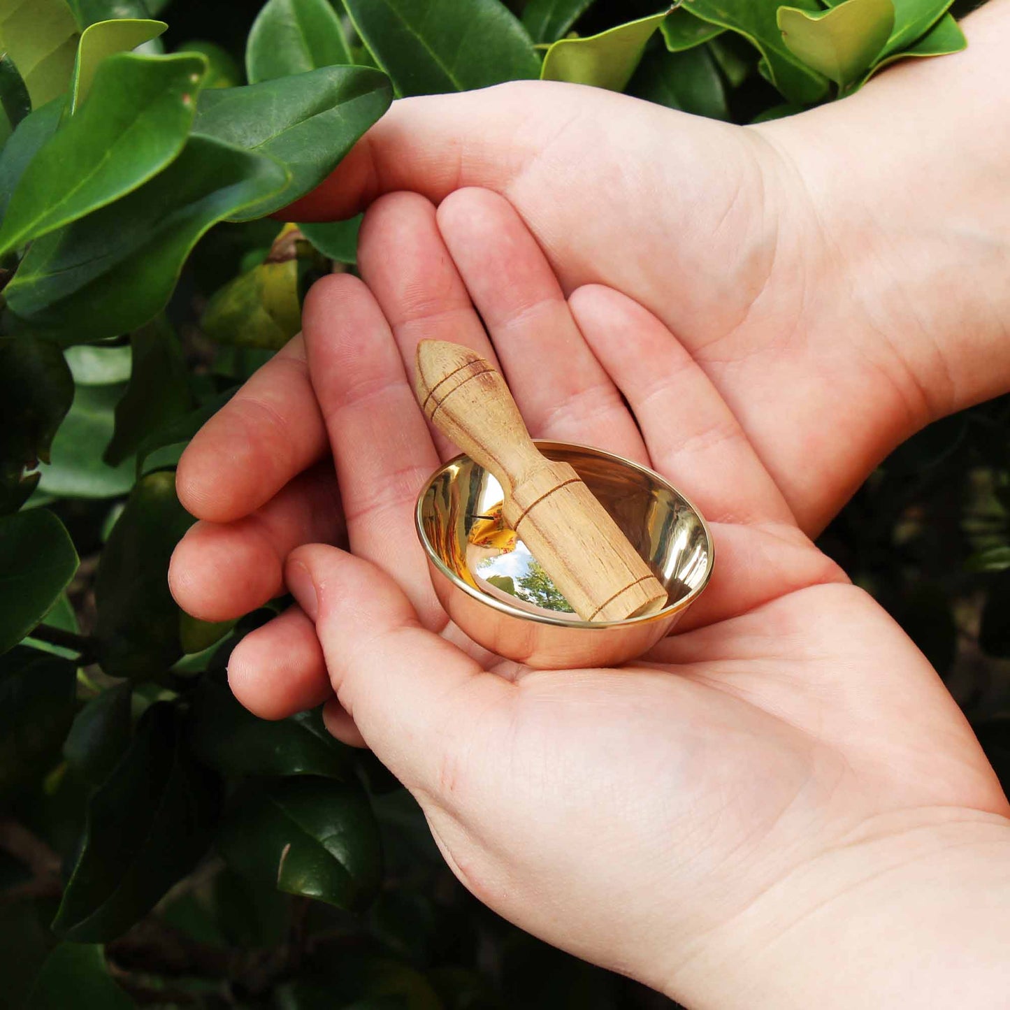 Mini Caja de Cuenco de Meditación: Chakra del Tercer Ojo de 2" (Meditación)
