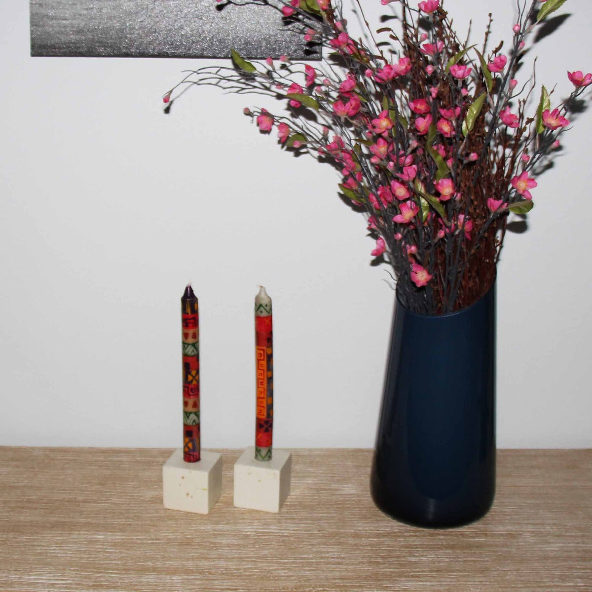 Juego de Tres Velas Altas en Caja Pintadas a Mano - Indaeuko Design - Nobunto