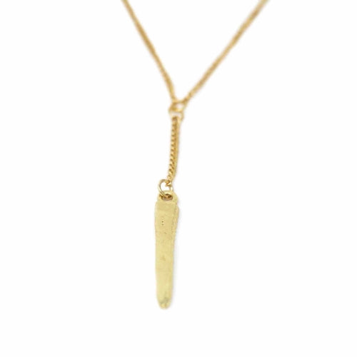 Collar con colgante de cono en tono dorado - Comercio justo - India