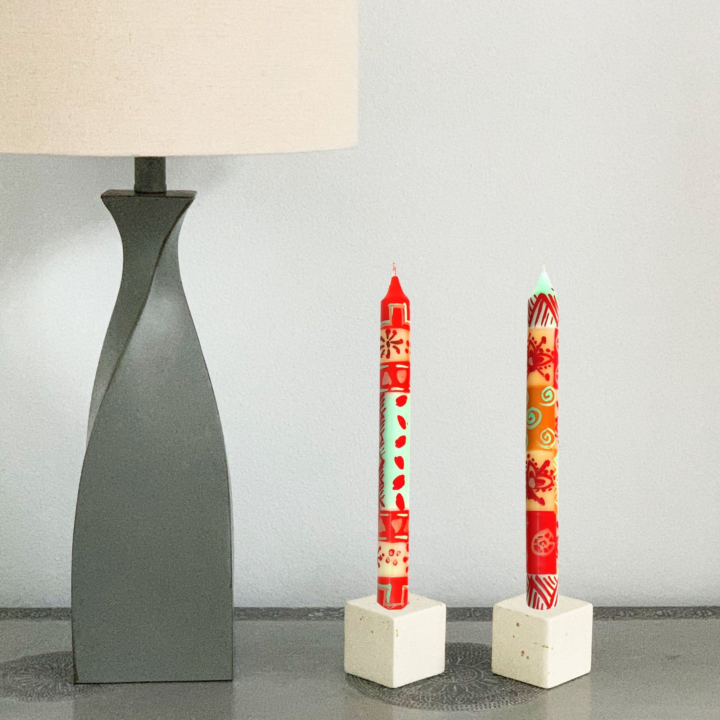 Velas pintadas a mano en diseño Owoduni (par de velas) - Nobunto