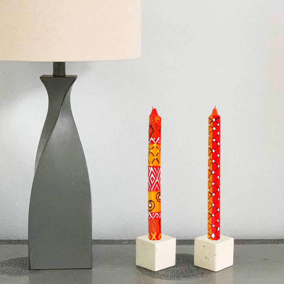 Juego de tres velas altas en caja pintadas a mano - Zahabu Design - Nobunto